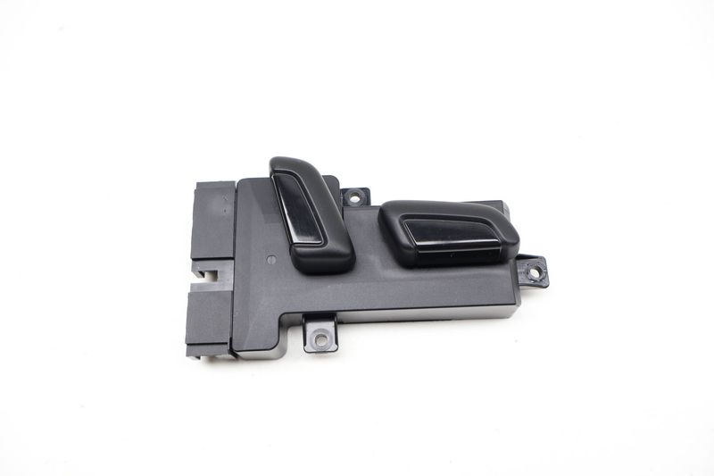 Seat Adjustment Switch 8W0959748 — Used (SKU 716636)