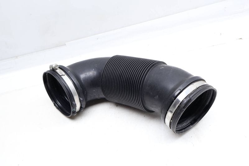Intake Air Duct / Tube 3QF129680 — Used (SKU 663618)