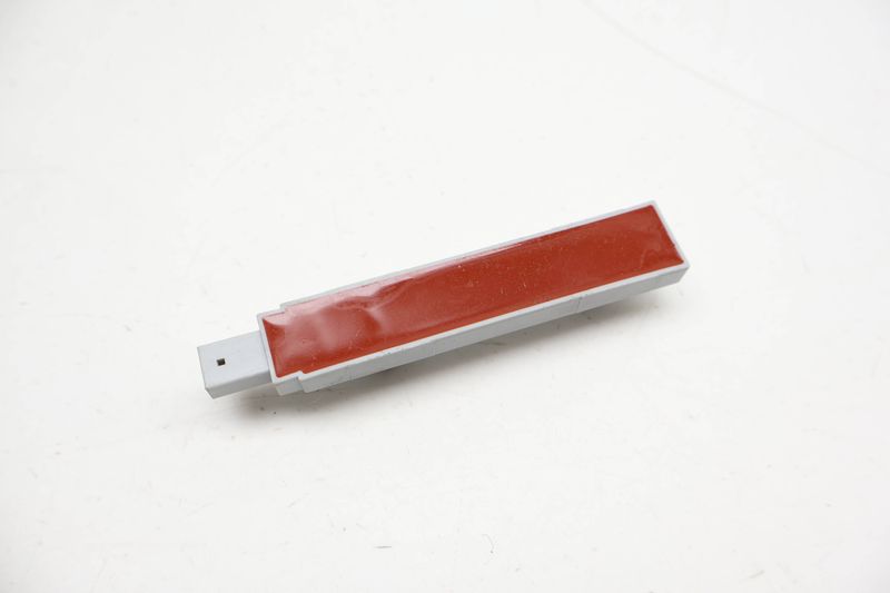 Kessy / Keyless Entry Antenna 5K0962132B — Used (SKU 716571)
