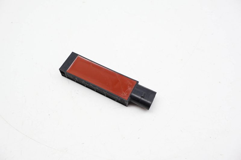 Kessy / Keyless Entry Antenna 5Q0962131 — Used (SKU 713426)