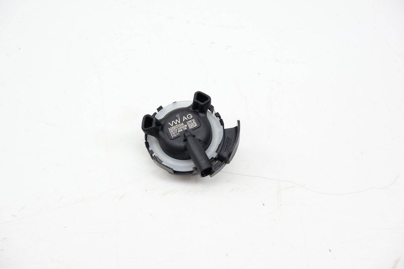Airbag Impact / Crash Sensor 3Q0959354A — Used (SKU 716679)