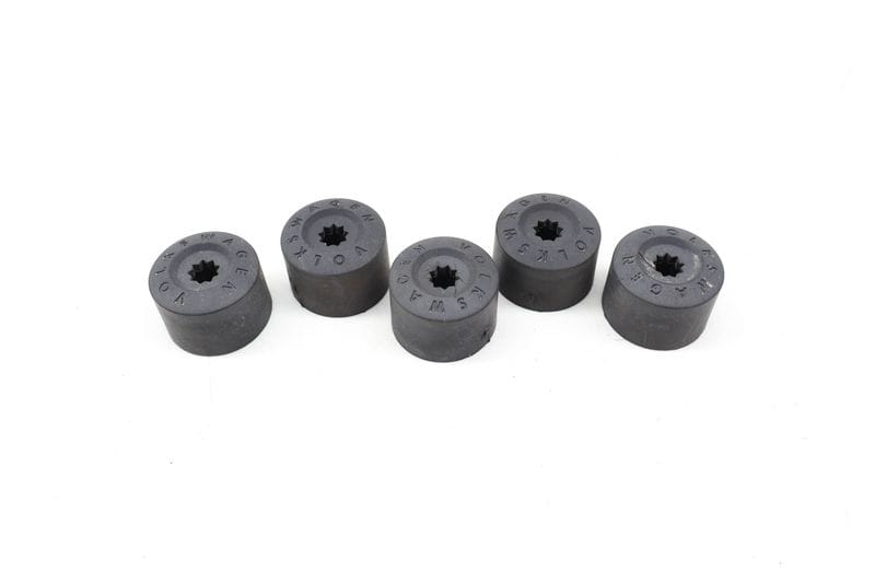 Lug Nut / Bolt Cover / Cap Set (5) 1K0601173 — Used (SKU 713877)