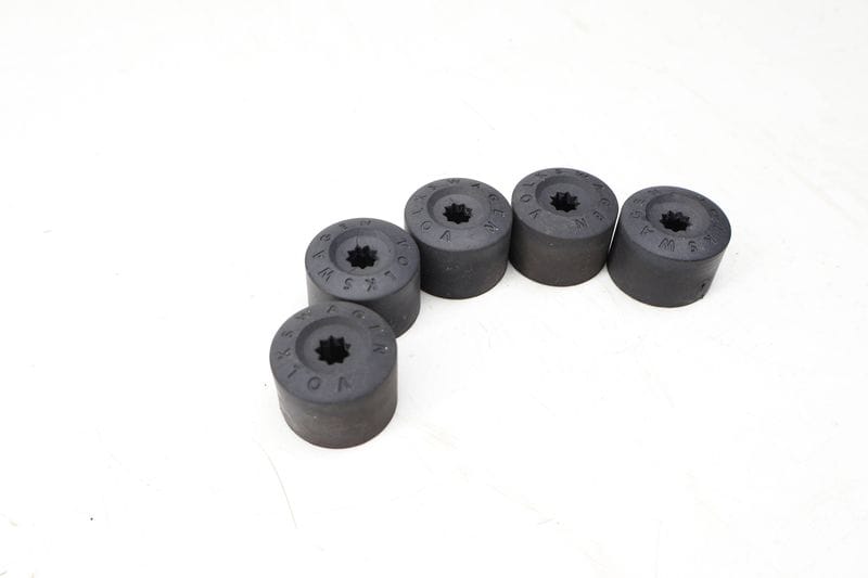 Lug Nut / Bolt Cover / Cap Set (5) 1K0601173 — Used (SKU 713880)