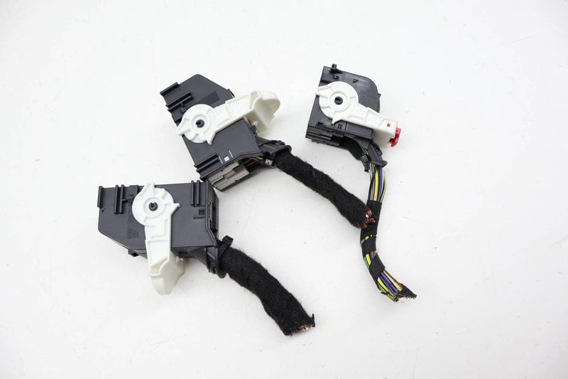 Onboard Supply Control Module Wiring Connector / Pigtail — Used (SKU 713434)