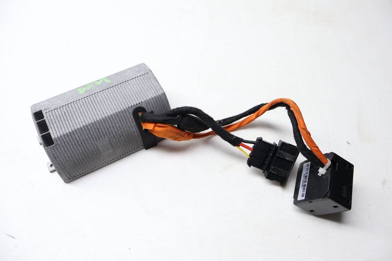 Power Outlet Inverter 3CN907155 — Used (SKU 716564)