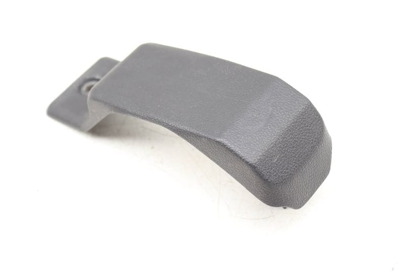 3RD Row Seat Center Cover / Trim 3CN888879 — Used (SKU 546457)