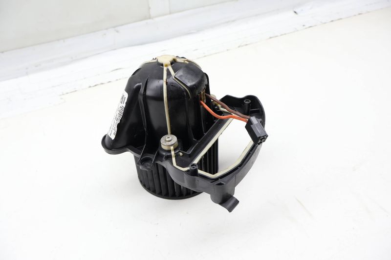Blower Motor / Fan 3QF819021B — Used (SKU 716860)