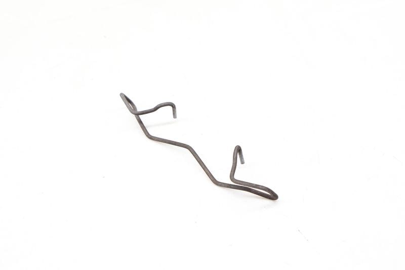 Brake Retaining Spring 8V0615269 — Used (SKU 639600)