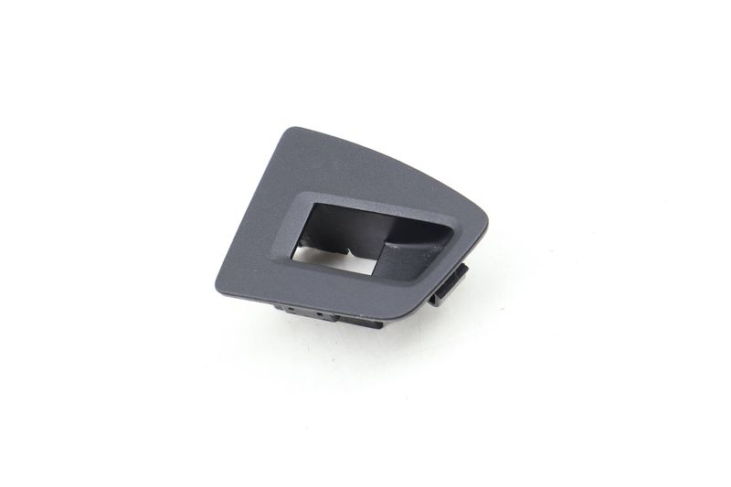 Window Switch Trim 3CN868345 — Used (SKU 639508)