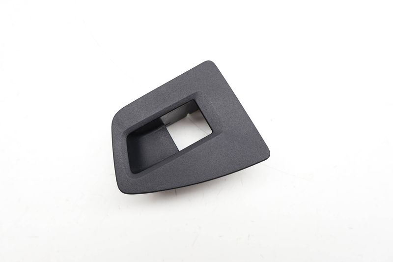 Window Switch Trim 3CN868345 — Used (SKU 713475)