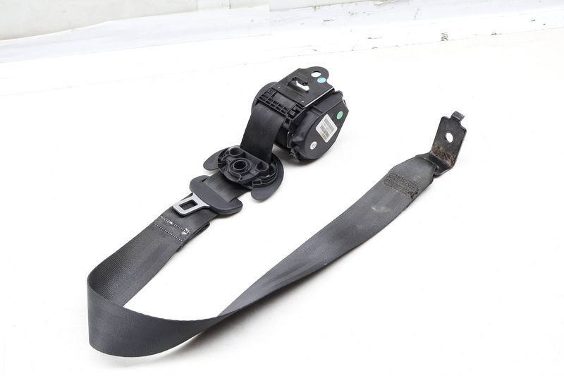 2ND Row Seat Belt Retractor 3CN857806 — Used (SKU 663233)