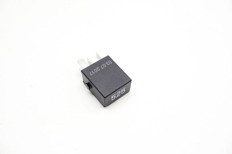 Relay # 525 3Q0951253 — Used (SKU 716570)