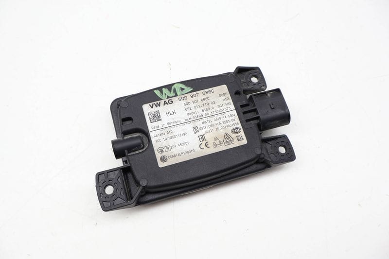 Blind Spot Detection Control Module (MASTER) 5Q0907686C — Used (SKU 716545)