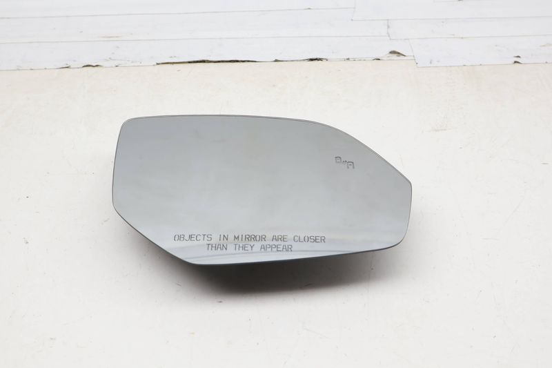 Side View Mirror Glass w/ Blind Spot 3CN857522L — Used (SKU 716834)
