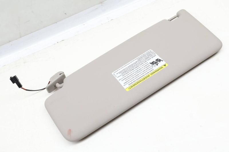 Sun Visor / Mirror 3CN857552E — Used (SKU 633650)