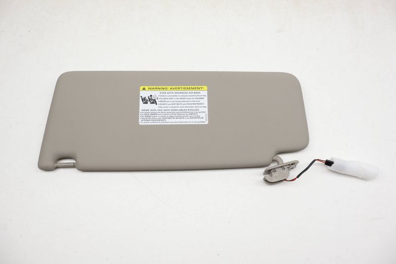 Sun Visor / Mirror 3CN857552E — Used (SKU 716775)
