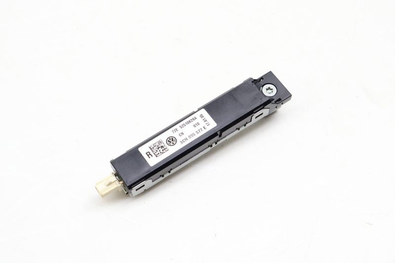 Upper Antenna Booster 3CN035577E — Used (SKU 633494)