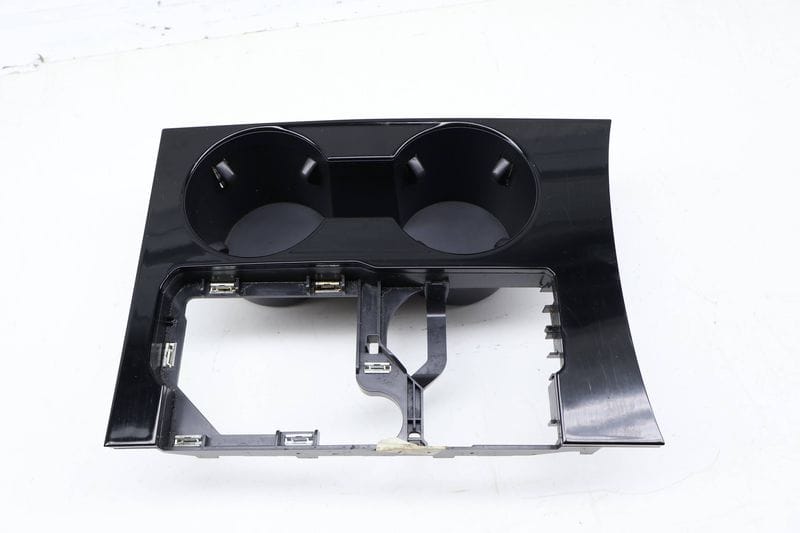 Shifter Trim / Cup Holder 3CN864263G — Used (SKU 716789)