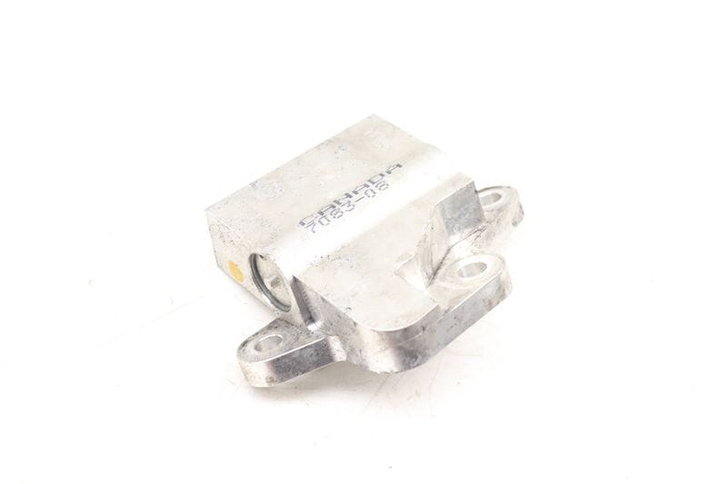 Transmission Oil Cooler Temperature Valve 09P317027A — Used (SKU 546786)