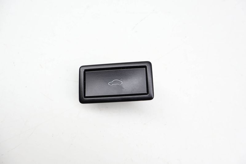Trunk Release Switch 3G0959831B — Used (SKU 716646)