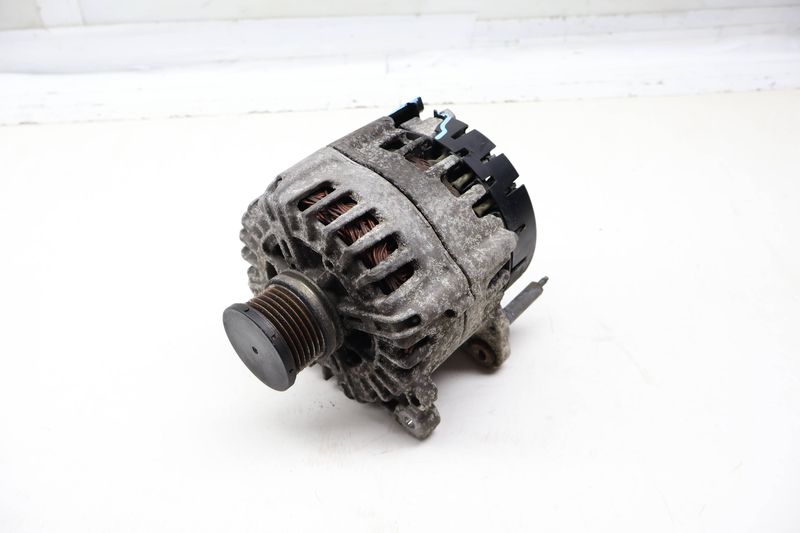 Valeo Alternator - 180 Amp 03H903023Q — Used (SKU 716938)