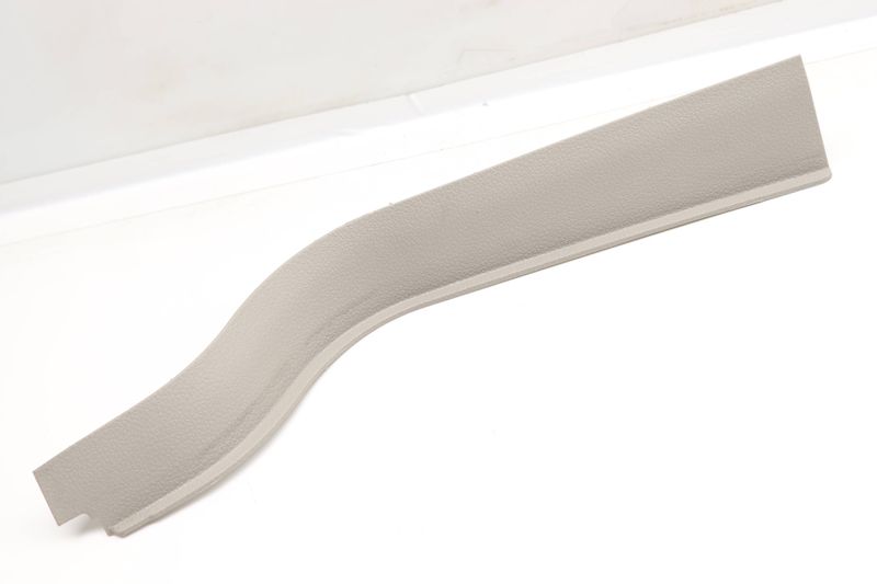 Center A Pillar Trim / Panel 5GM868224 — Used (SKU 559336)