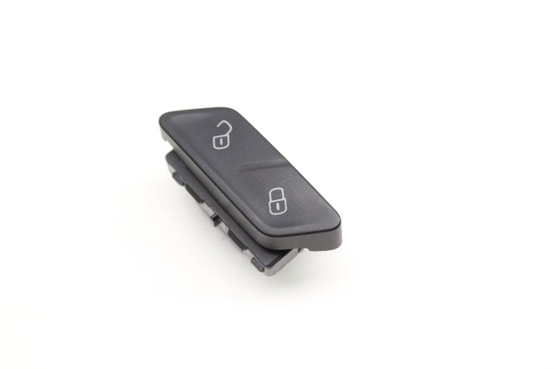 Door Lock / Unlock Switch Button 5G0962126A — Used (SKU 559641)