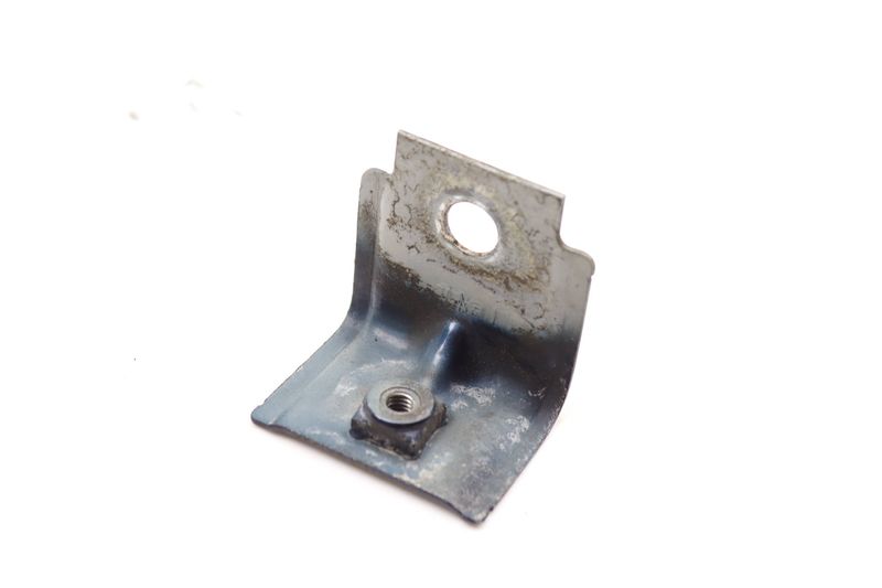 Fender Mount / Bracket (REAR) 5G0809471 — Used (SKU 559880)