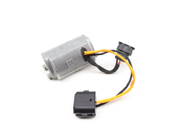Power Outlet Inverter 5Q0907155A — Used (SKU 559584)