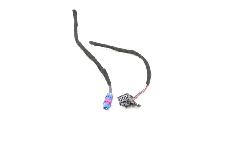 Touchscreen Radio / MMI Display Wiring Harness Connector — Used (SKU 559454)