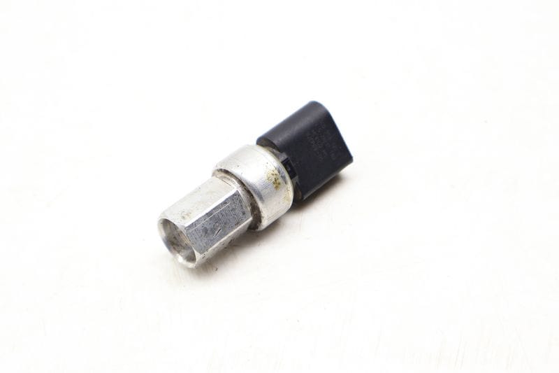 AC Pressure Switch / Sensor 1K0959126E — Used (SKU 678497)