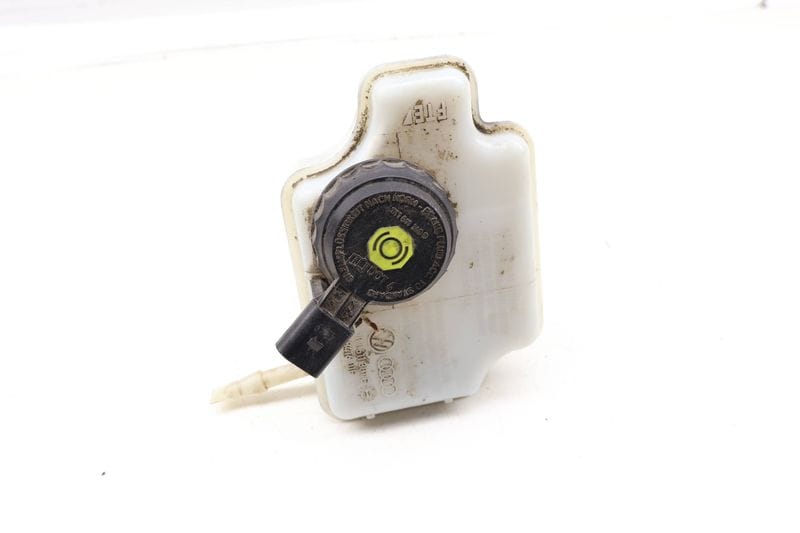 Brake Fluid Reservoir / Tank 1K1611301E — Used (SKU 678617)
