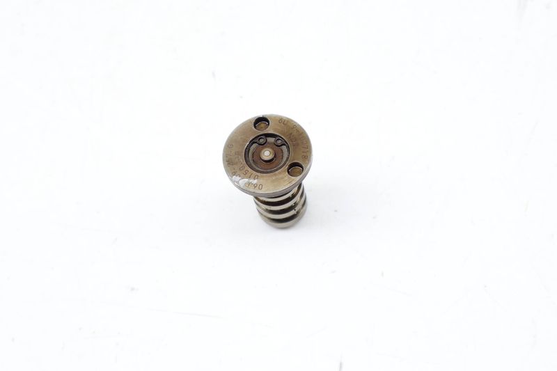 Cam / Camshaft Oil Control Valve 06J109257G — Used (SKU 678512)