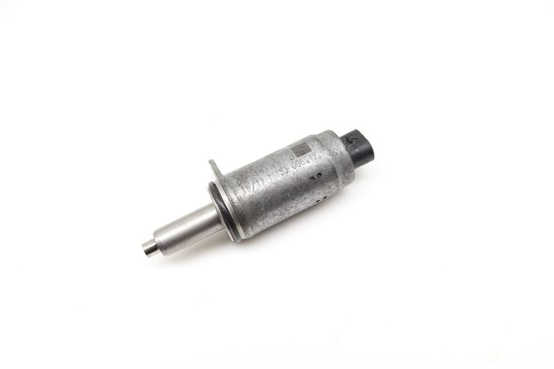 Cam Valve / Camshaft Adjustment Solenoid 06E103697Q — Used (SKU 572781)