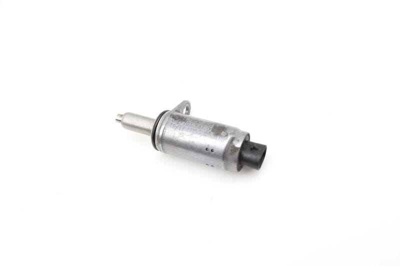 Cam Valve / Camshaft Adjustment Solenoid 06E103697Q — Used (SKU 572786)