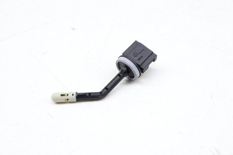 Climate Air Temp / Temperature Sensor 1K0907543H — Used (SKU 678520)