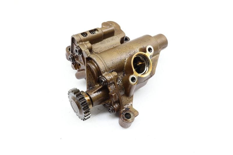 Engine Oil Pump 06H115105BT — Used (SKU 678638)