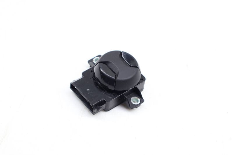Seat Backrest / Lumbar Adjustment Switch 561959777 — Used (SKU 678380)