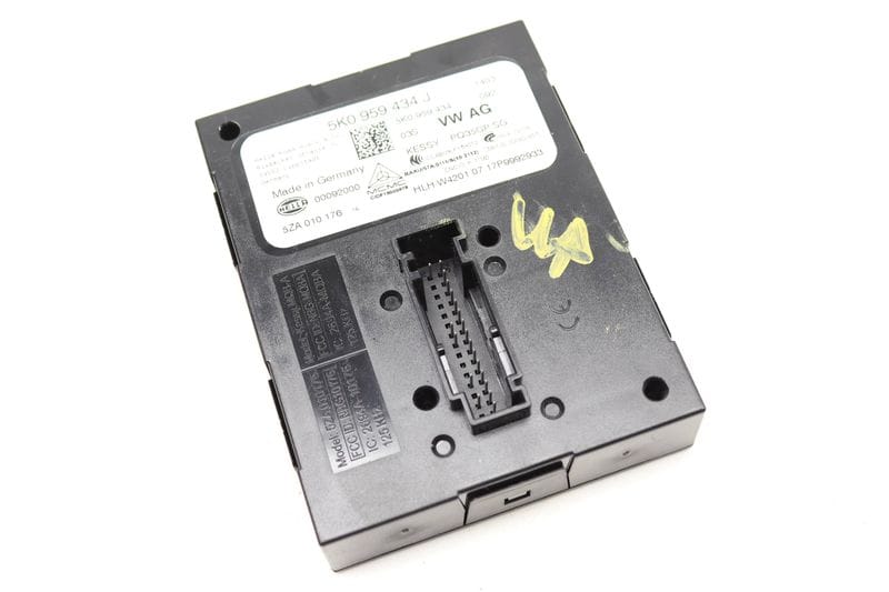 Keyless Entry / Start Authorization / Kessy Module 5K0959434J — Used (SKU 572730)