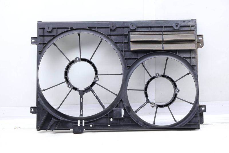 Radiator Dual Fan Cowl / Housing 1KM121205 — Used (SKU 678718)
