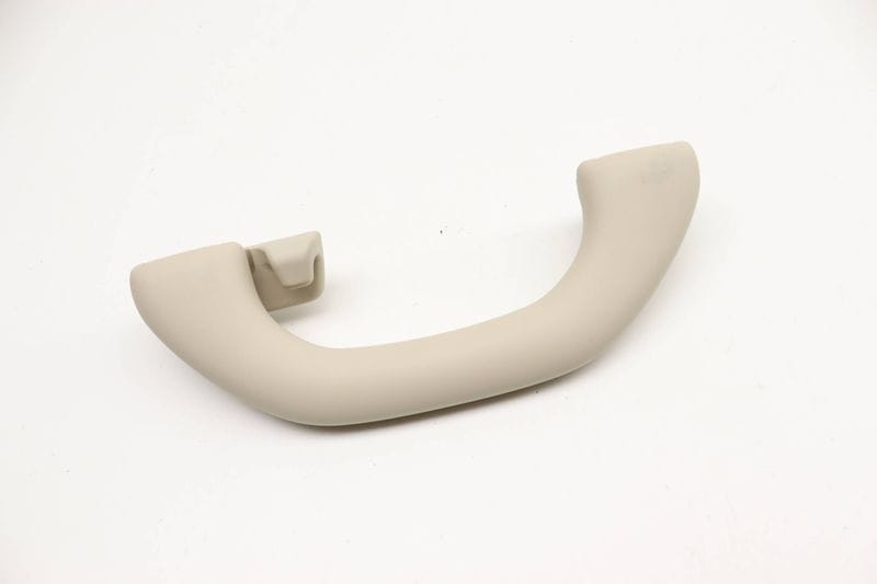 Grab Handle 561857607C — Used (SKU 572501)