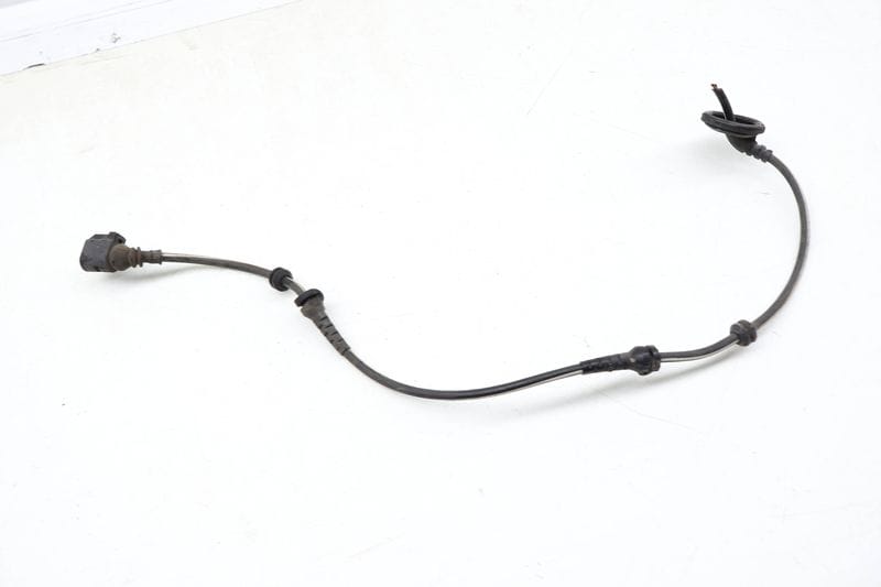 ABS / Speed Sensor Wiring Harness 561927904A — Used (SKU 678692)