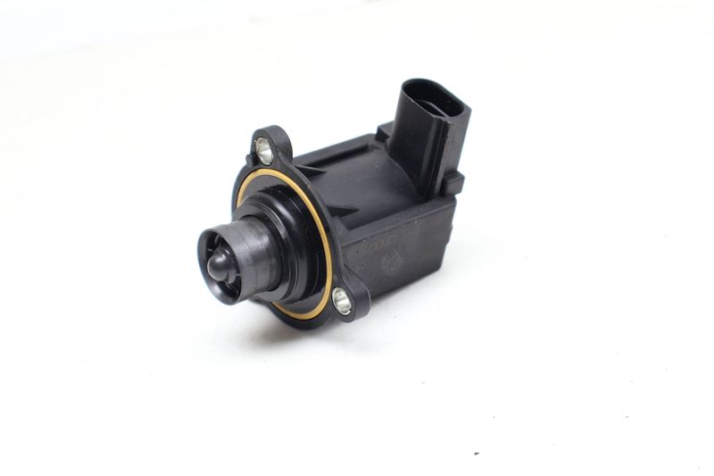 Turbo Diverter / Cut Off Valve 06H145710F — Used (SKU 678503)