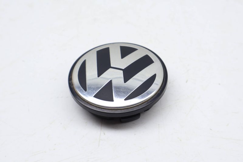 Wheel Center Cap 3B7601171 — Used (SKU 678363)