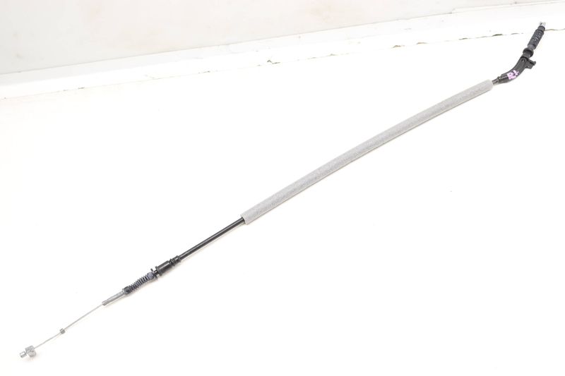 Exterior Door Handle Release / Bowden Cable 5NN837017 — Used (SKU 597532)