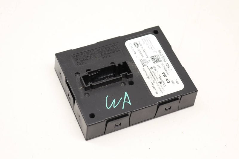 Keyless Entry / Start Authorization / Kessy Module 5K0959434J — Used (SKU 605050)