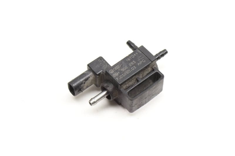 Solenoid Valve 06H906283J — Used (SKU 597634)