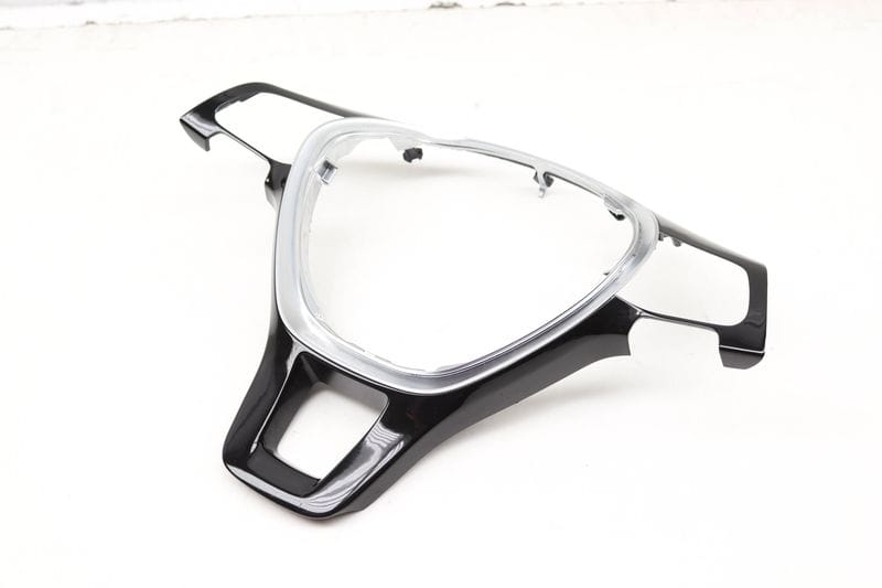 Steering Wheel Trim 6C0419685B — Used (SKU 597443)