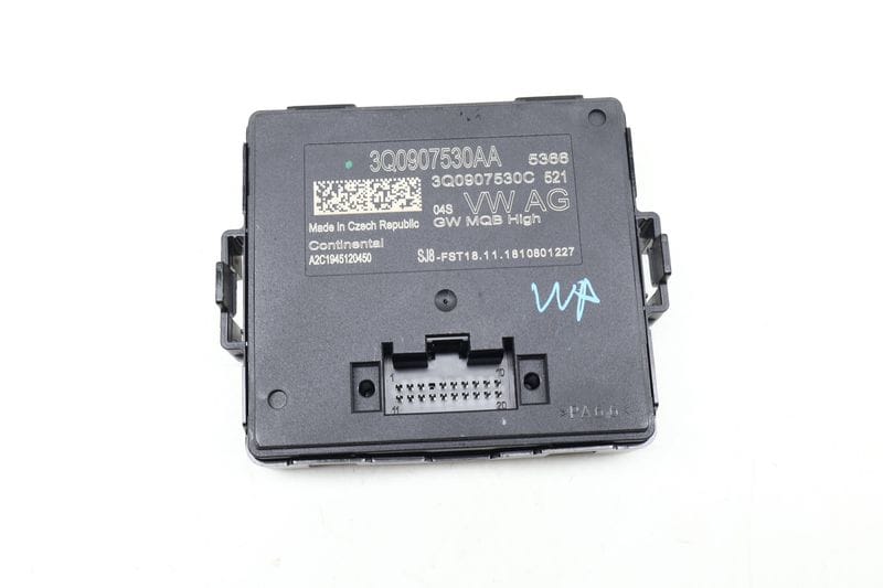 Can-Bus Gateway Module / Computer 3Q0907530AA — Used (SKU 641073)