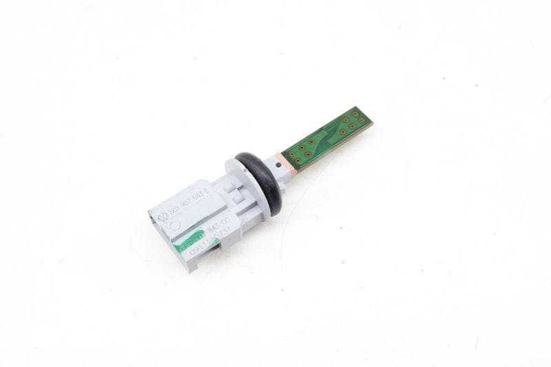 Climate Air Temp / Temperature Sensor 1K0907543E — Used (SKU 641081)